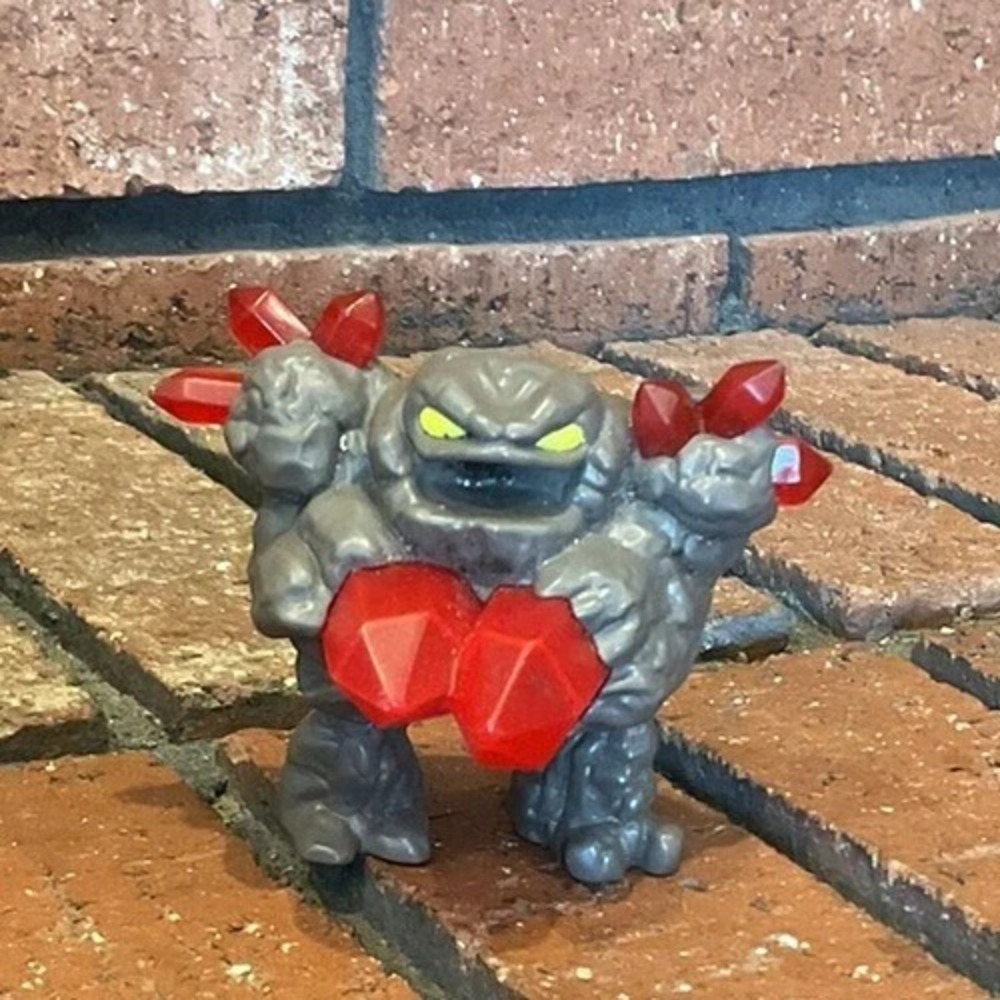 2014 McDonalds Happy Meal Toy Skylanders Swap Force #6 PRISM BREAK Action Figure